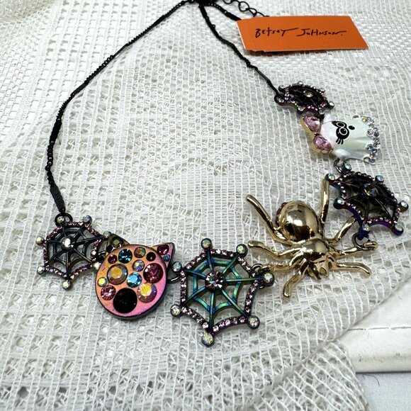 Betsey Johnson Halloween Spider Web Necklace With Ghost & Jewels - Picture 7 of 8